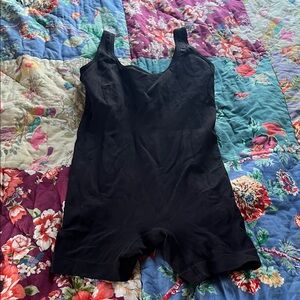 Athleta Black Ribbed Top